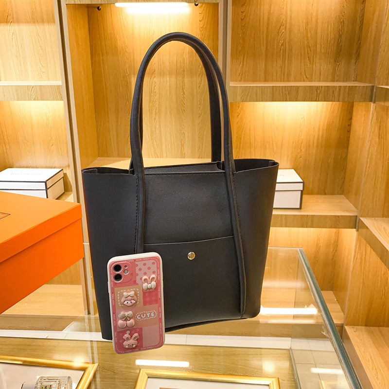 Attractive Women's Large Capacity Versatile Retro Women's Handbag