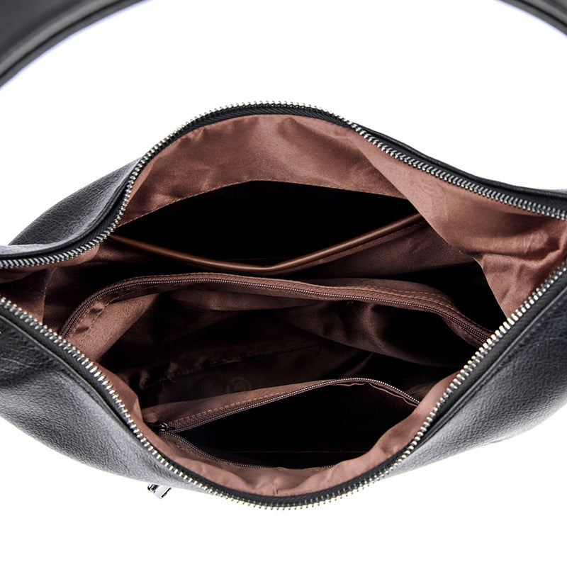 Women's Large Capacity Soft Leather Underarm Commuter Women's Shoulder Bag