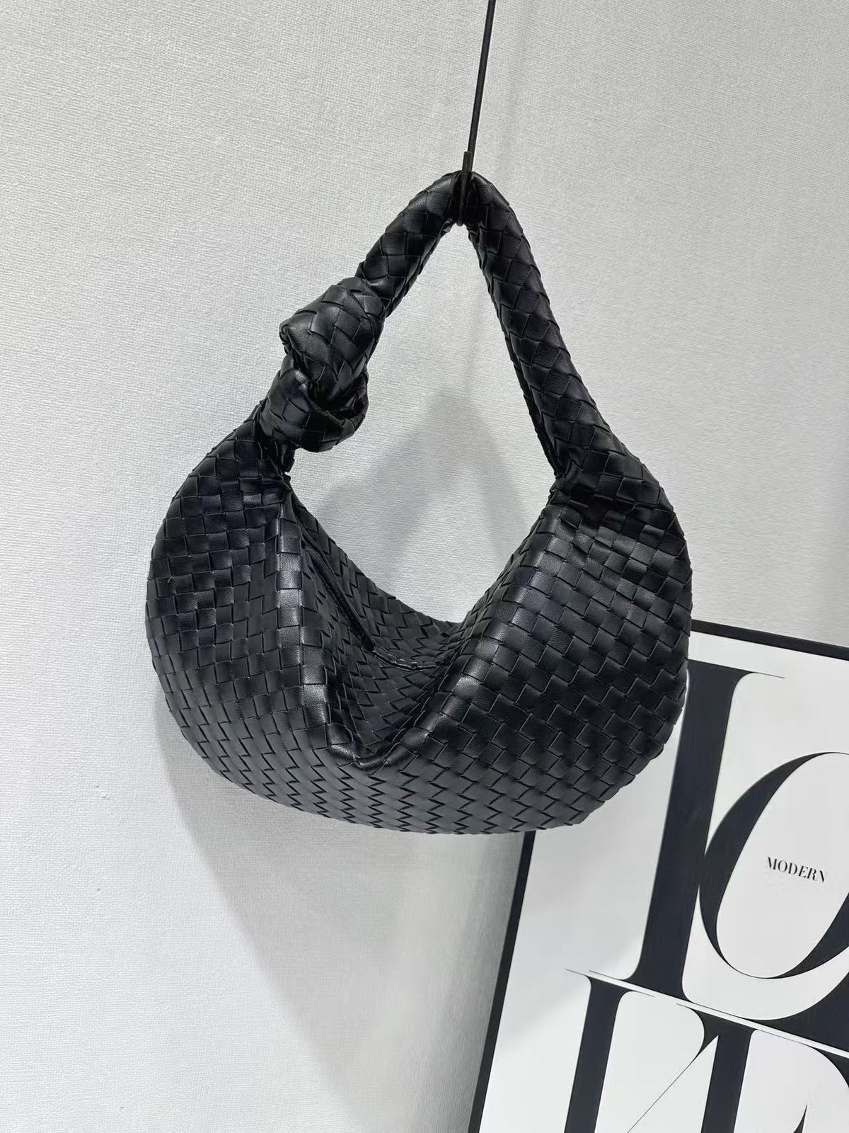 Croissant Simple Versatile Knotted Underarm Solid Color Bags
