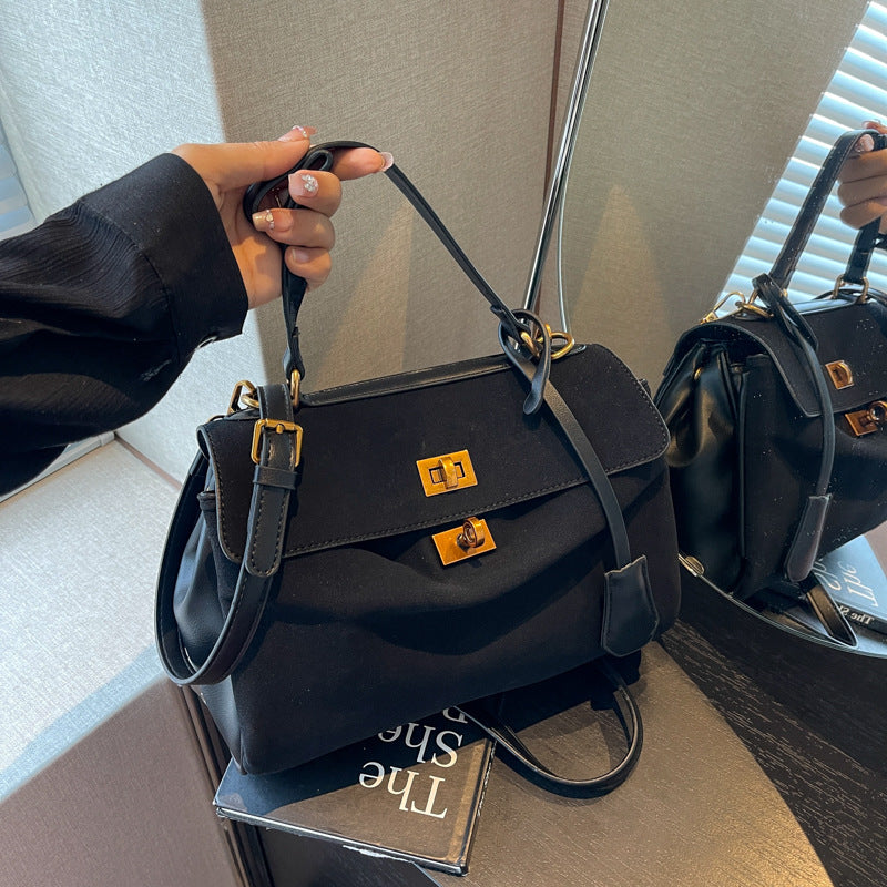 Women's Large Capacity Fashion Retro Frosted Portable Shoulder Bags