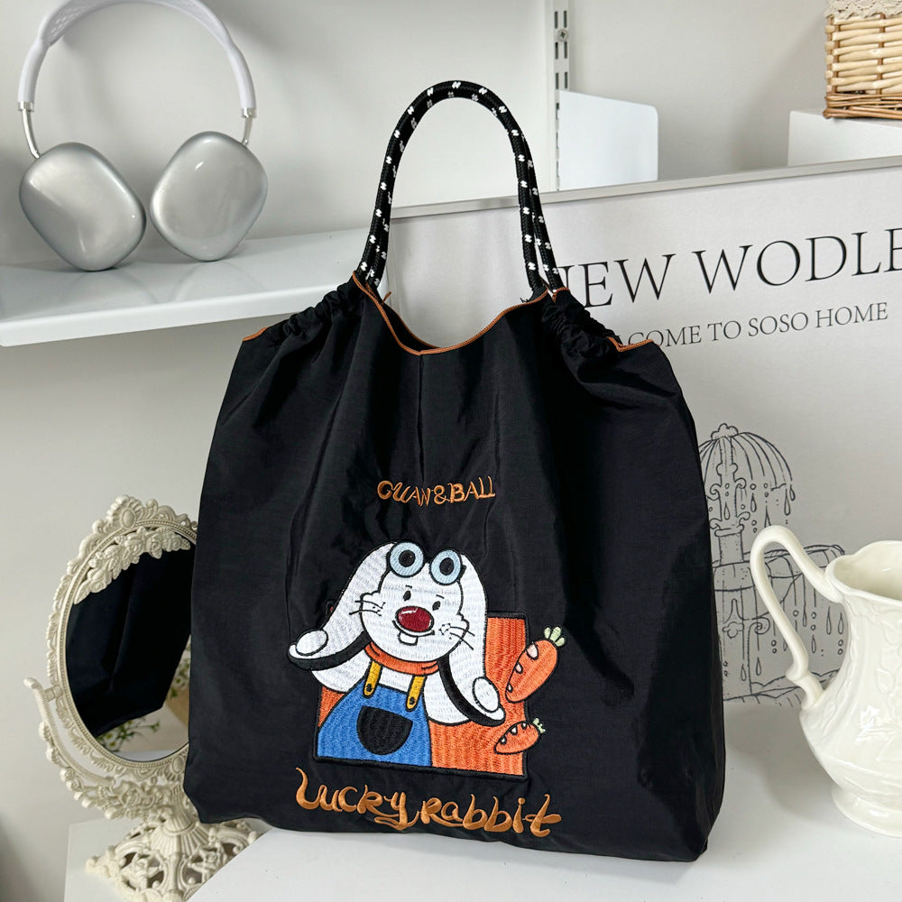 Women's Underarm Shopping Exquisite Embroidered Waterproof Nylon Women's Handbag
