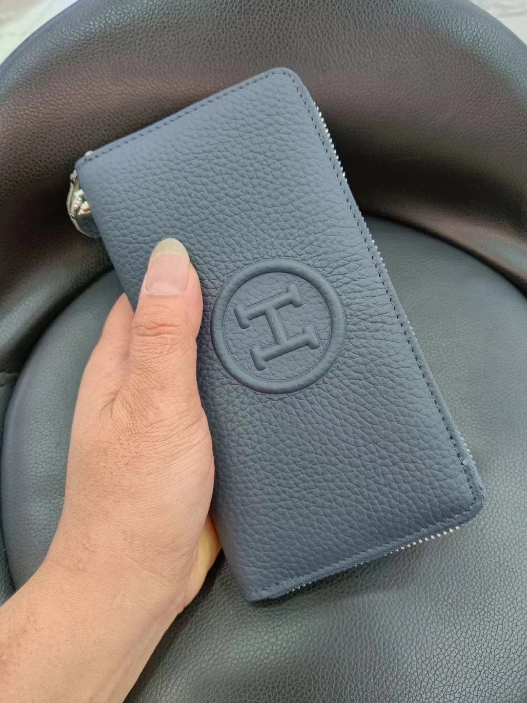 Women's Long Cowhide Zipper Lychee Pattern Clutch Ladies Wallets