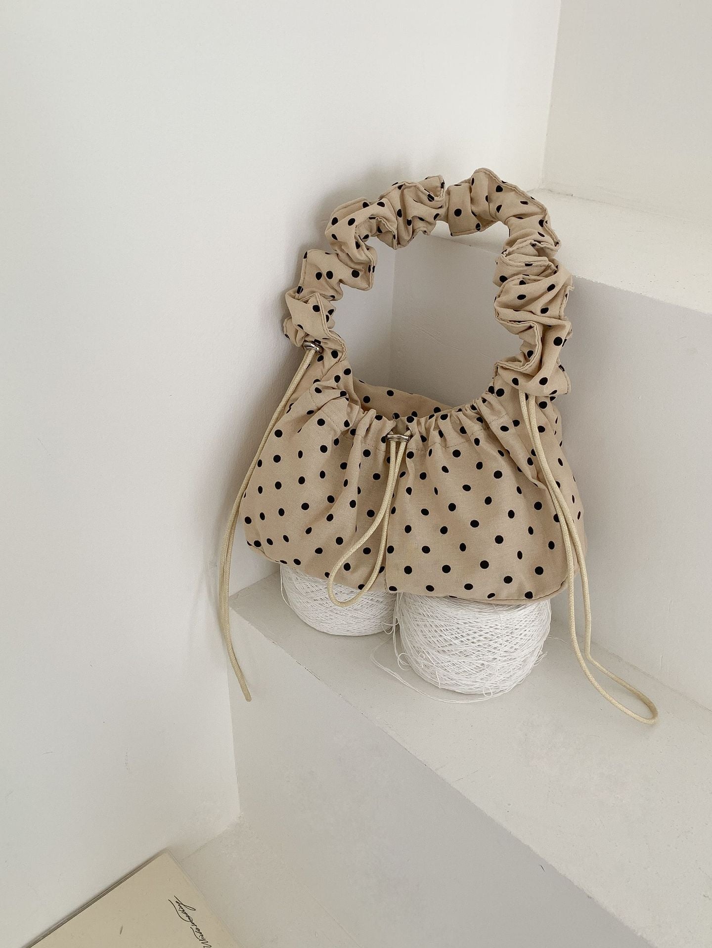 Women's Korean Style Polka Dot Fresh Drawstring Small Square Bags