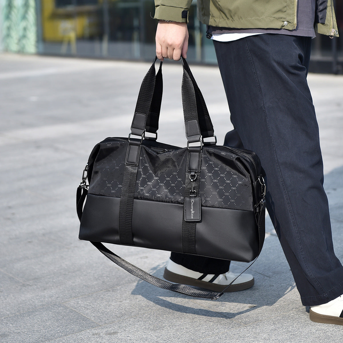 Men's Cool Traveling Large Capacity Leisure Men's Handbags