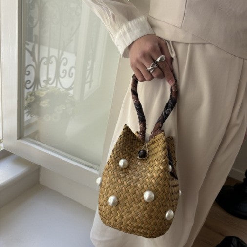 Women's Spring Straw Woven Milky White Pearl Matching Decorative Handbags