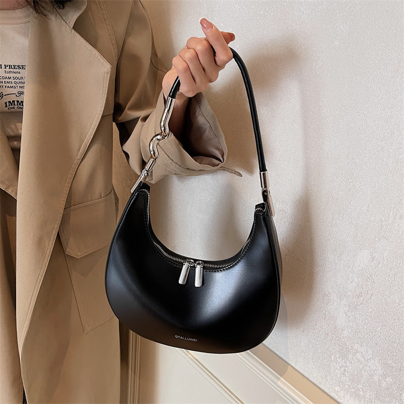 Women's Niche Sier Authentic Leather Tactile Feel Crescent Crossbody Bags