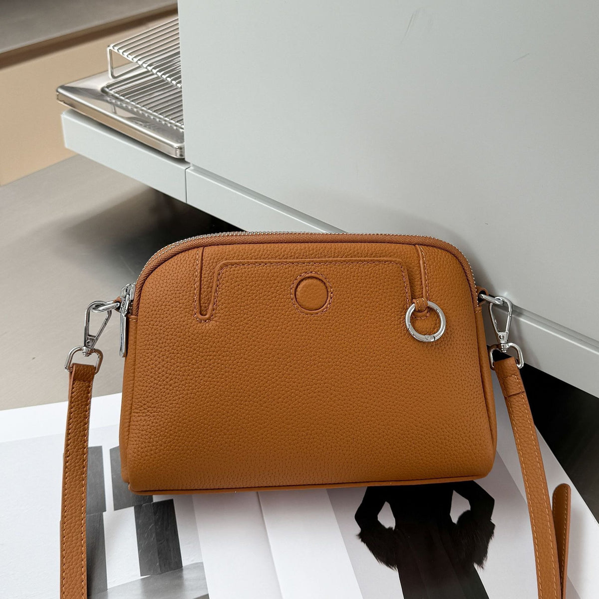 First Layer Cowhide Simplicity Commuter Underarm Practical Women's Messenger Bag