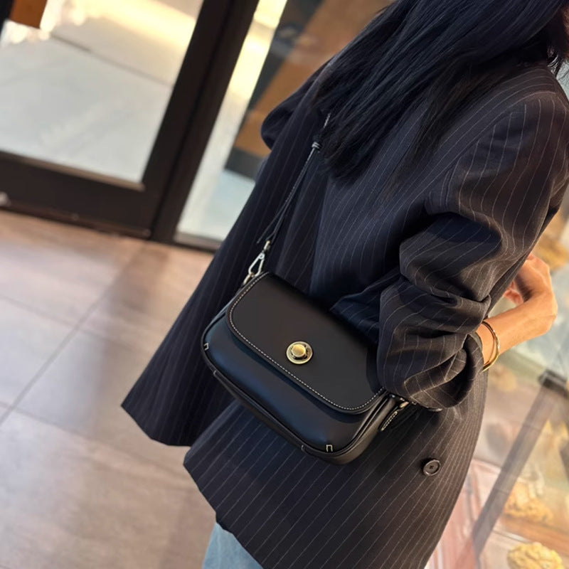 Women's Genuine Leather Golden Underarm Fashion Shoulder Bags