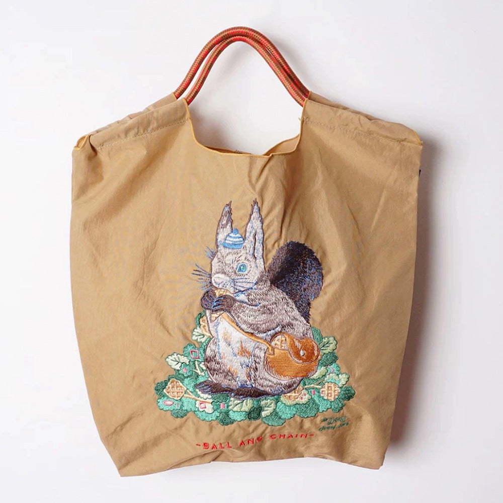 Women's Underarm Shopping Exquisite Embroidered Waterproof Nylon Women's Handbag