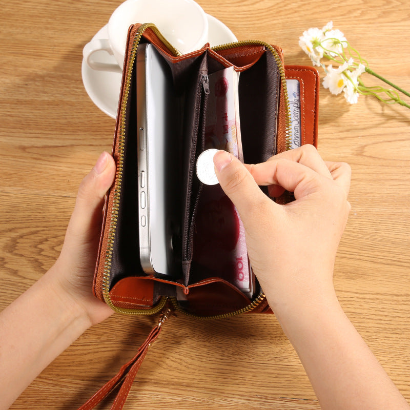 Women's Oil Wax Leather Long Zipper Large Ladies Wallet
