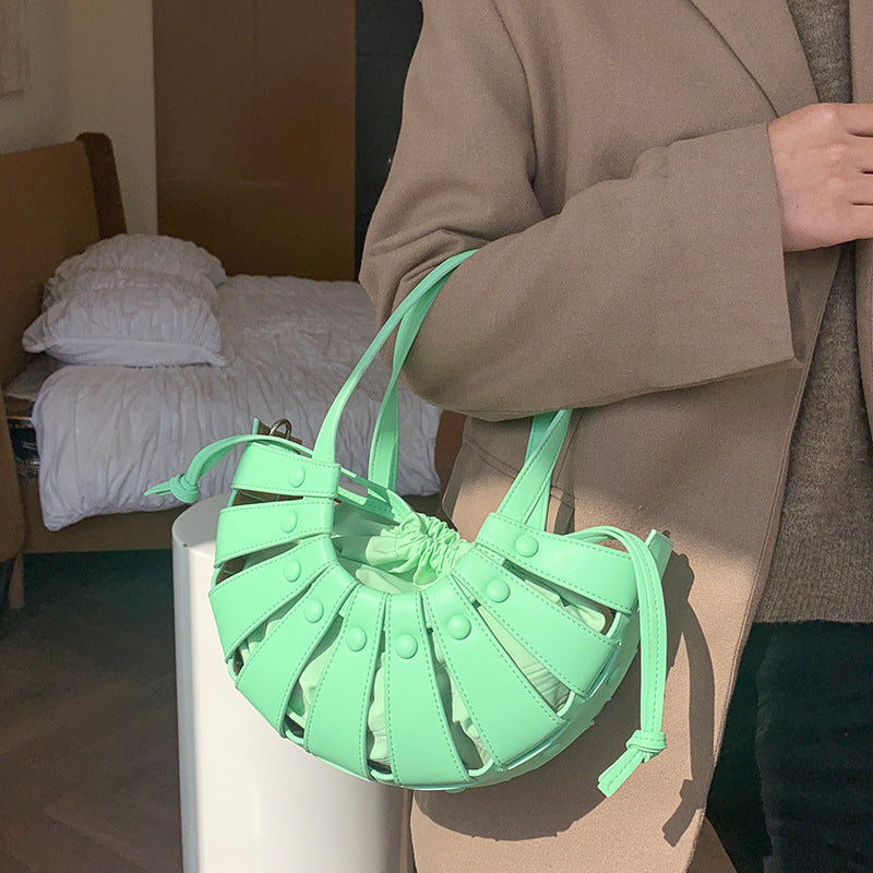 Clearance Summer Shell Hollow Vegetable Basket Western Style Travel Bags