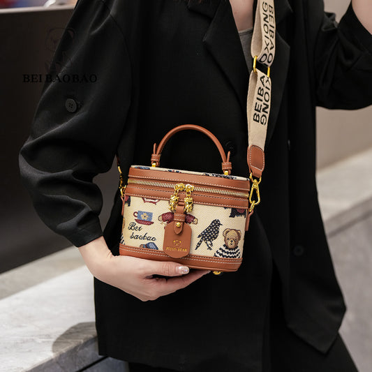 Source Cartoon Bear Box Minimalist Design Crossbody Bags