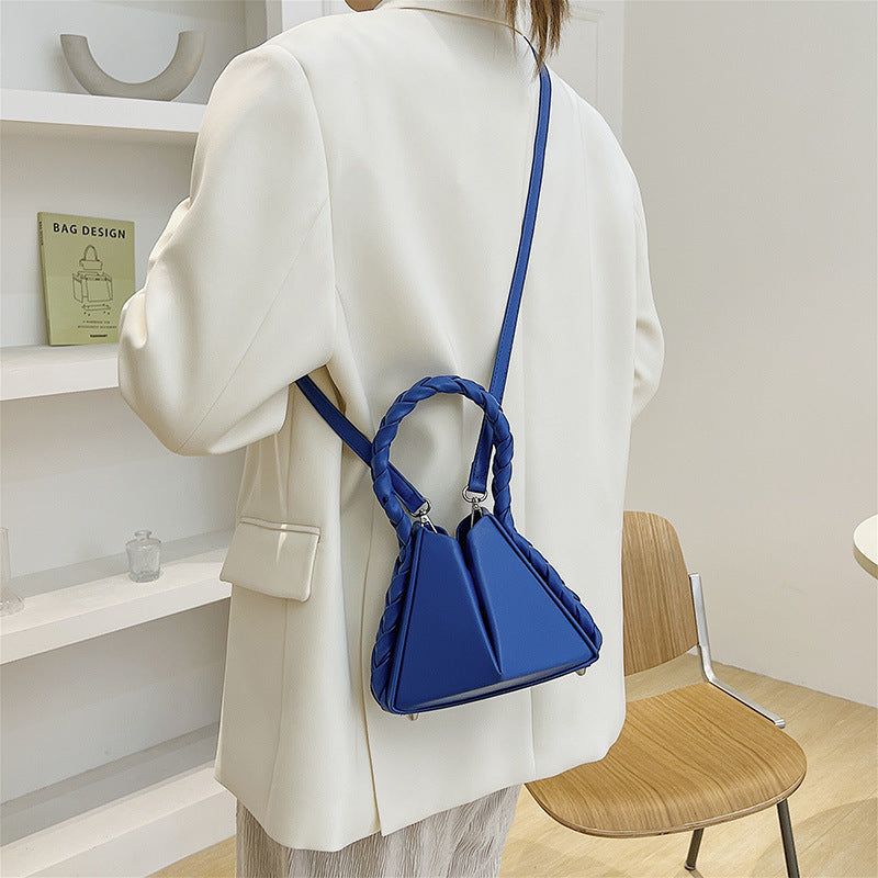 Women's Niche Personality Twist Spring Fashion Portable Shoulder Bags