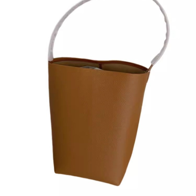 Niche Portable Underarm Cowhide Large Capacity Bucket Bags