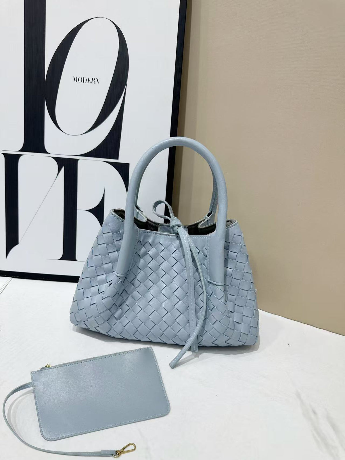 Popular Innovative Pretty Cowhide Hand-woven High-grade Women's Handbag