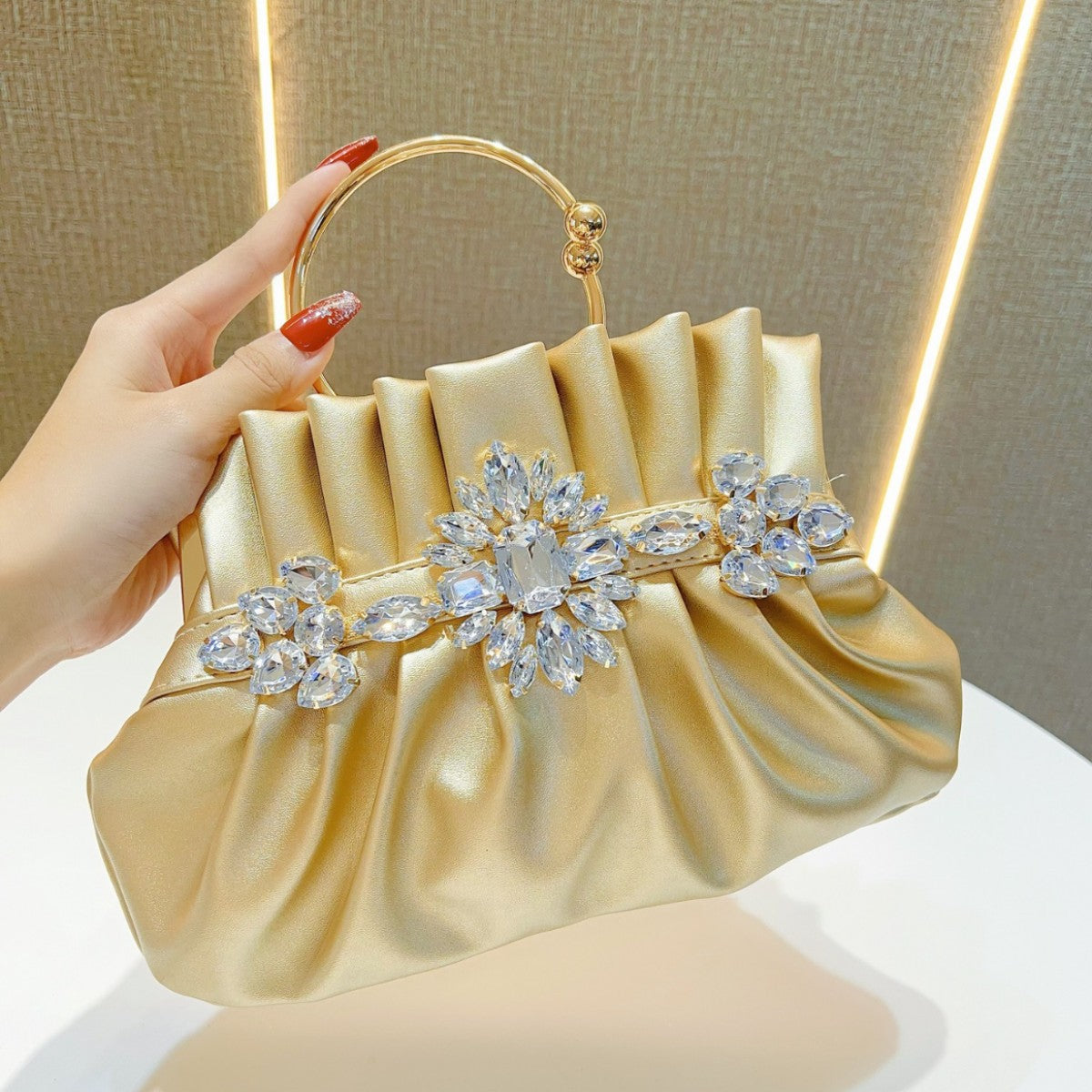 Women's Fashion Refined Rhinestone Dinner Birthday Wedding Handbags