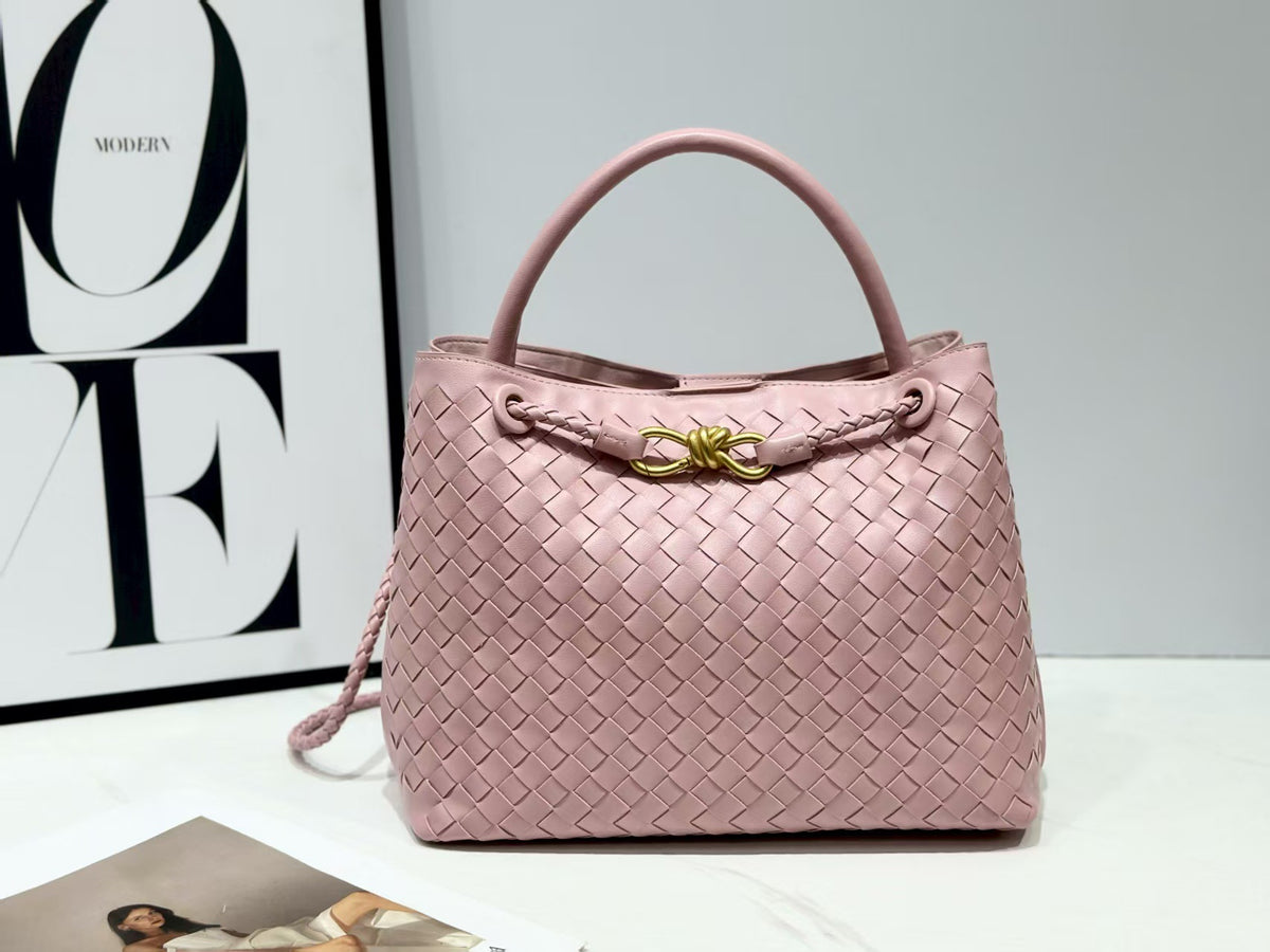 Women's Large Capacity Outing Simple Handmade Woven Women's Shoulder Bag