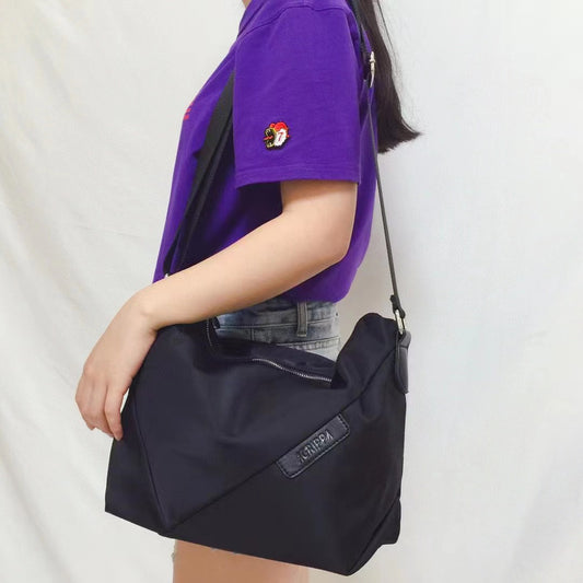 Women's Fashion Waterproof Nylon Simple Commuter Crossbody Bags