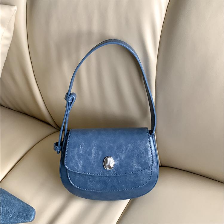 Women's Flip Portable High-grade Solid Color Simple Shoulder Bags
