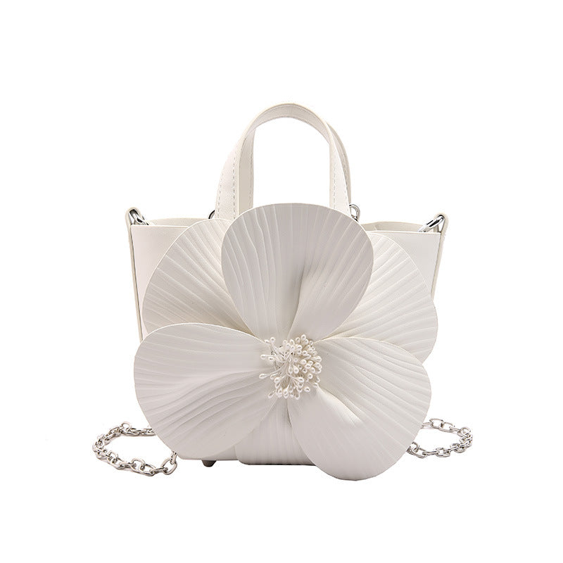 Women's Cute High-grade Three-dimensional Flower Hand-held Banquet Handbags