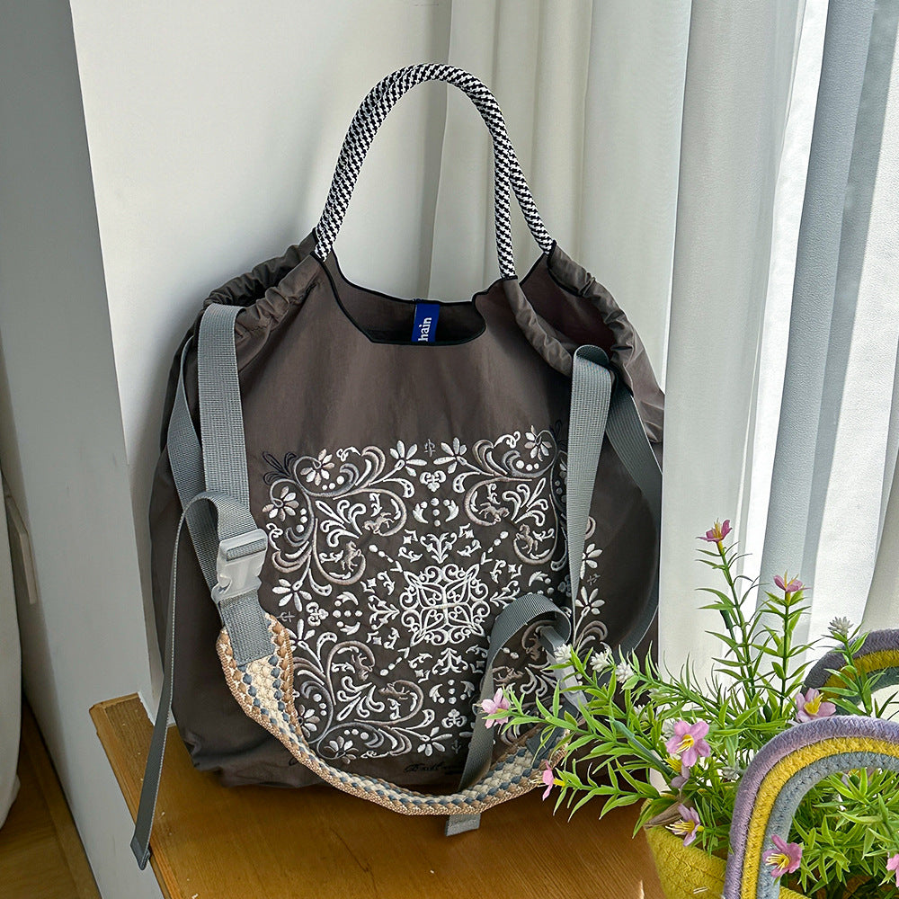 Nylon Needle Embroidered Fashion Commuter Large Capacity College Women's Shoulder Bag