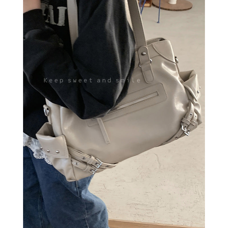 Women's Retro High-grade For Simple Commuter Tote Bags