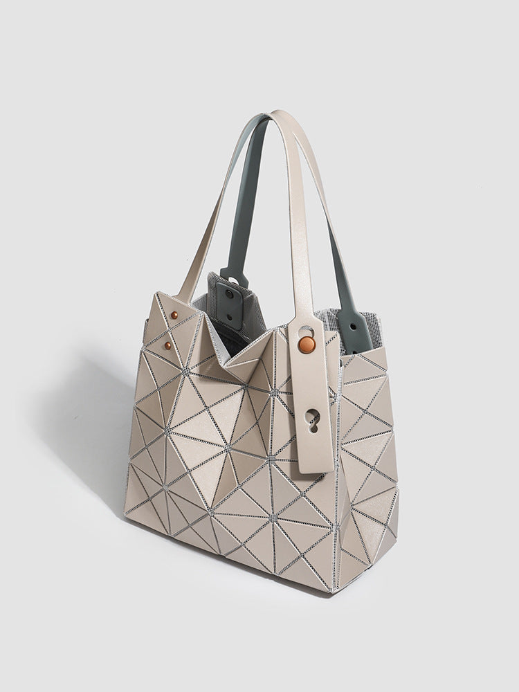 Original Limited Diamond Box Geometric Quilted Small Square Bags