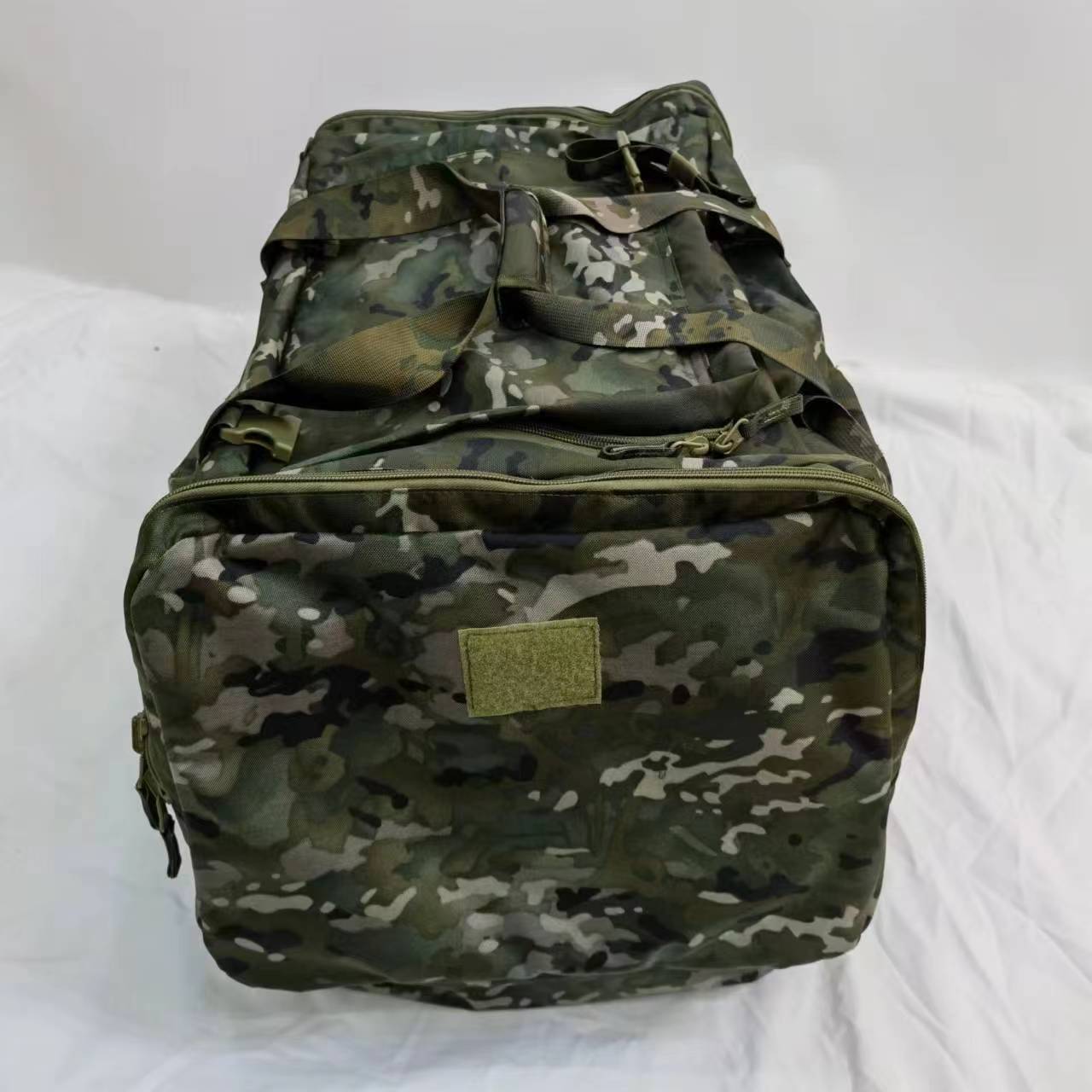 Camouflage Front Shipping Quilt Set Pocket Bags