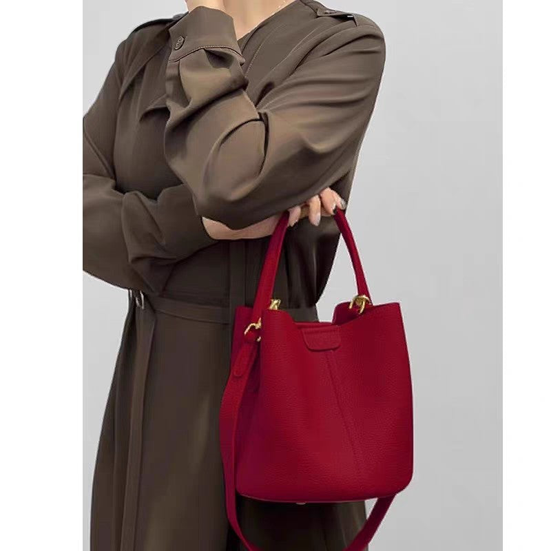 Women's Bridal Wedding Red Large Capacity Commuter Women's Handbag