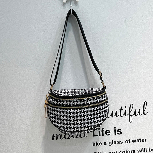 Women's Style Saddle Personality Simple Commuter Retro Bags