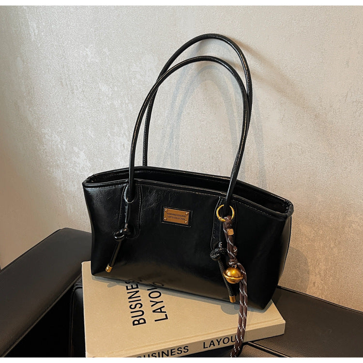 Women's High-grade Retro Easy Matching Large Capacity Winter Popular One Women's Shoulder Bag