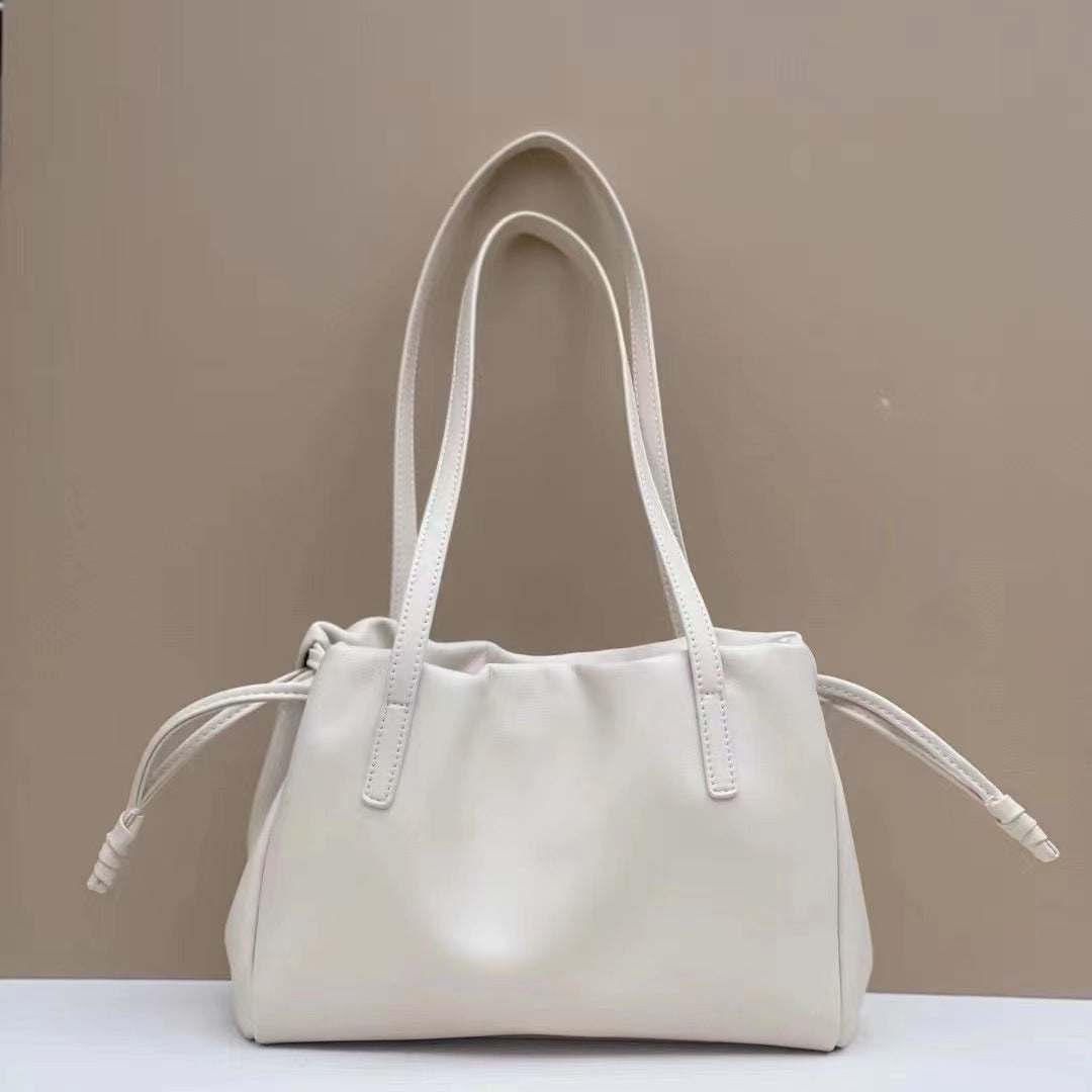 Women's Leather Fashionable Underarm High-grade Portable Cloud Women's Shoulder Bag