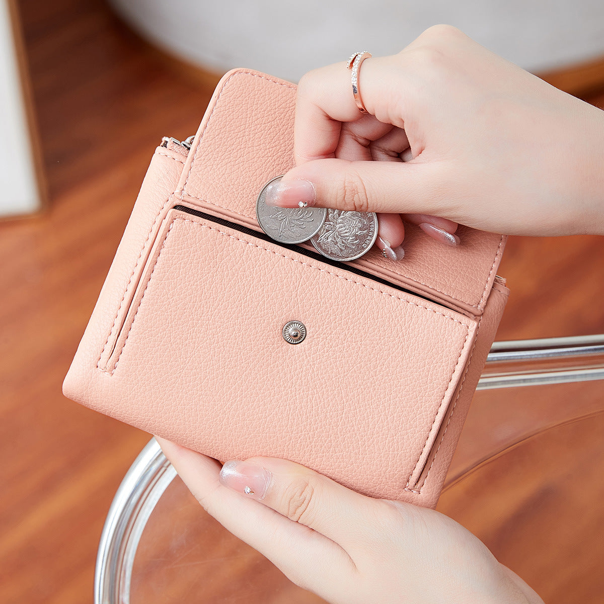Women's Short Double Zipper Flip Minimalist Portable Ladies Wallet