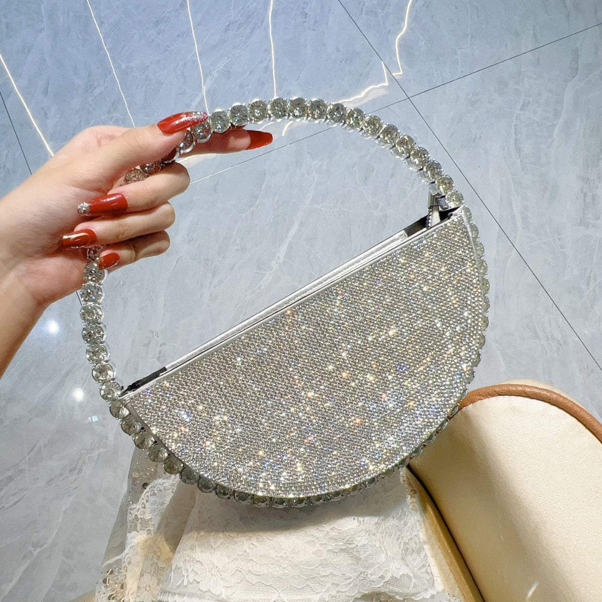 Niche Round Diamond-shaped Rhinestone Banquet French Evening Bags