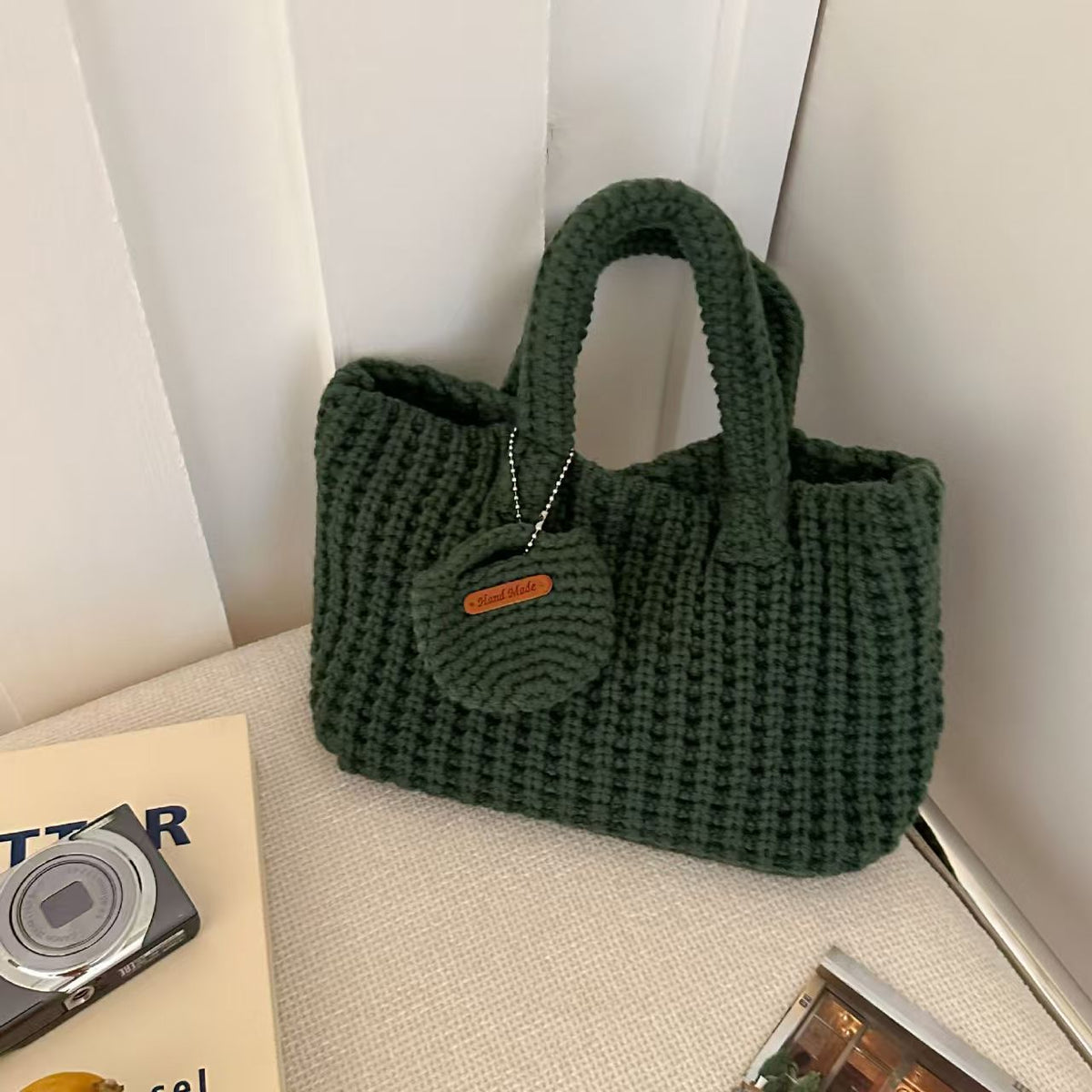 Women's Underarm Retro Handmade Cotton Braided Lightweight Handbags