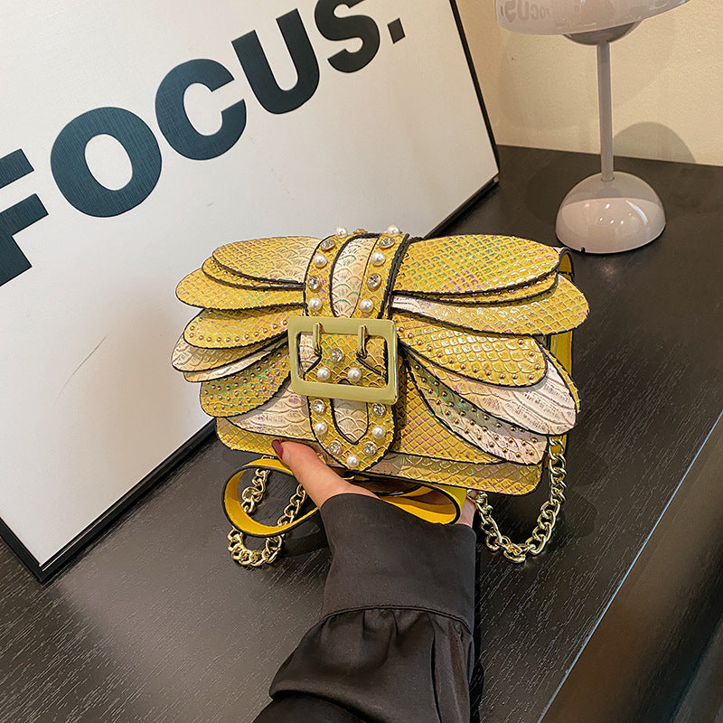 Women's Graceful Vintage Chain Snake Pattern Crossbody Bags