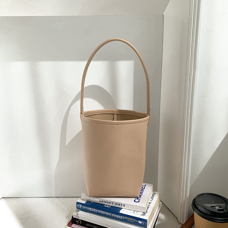 Leather Cylinder Large Capacity Minority Simple Bucket Bags