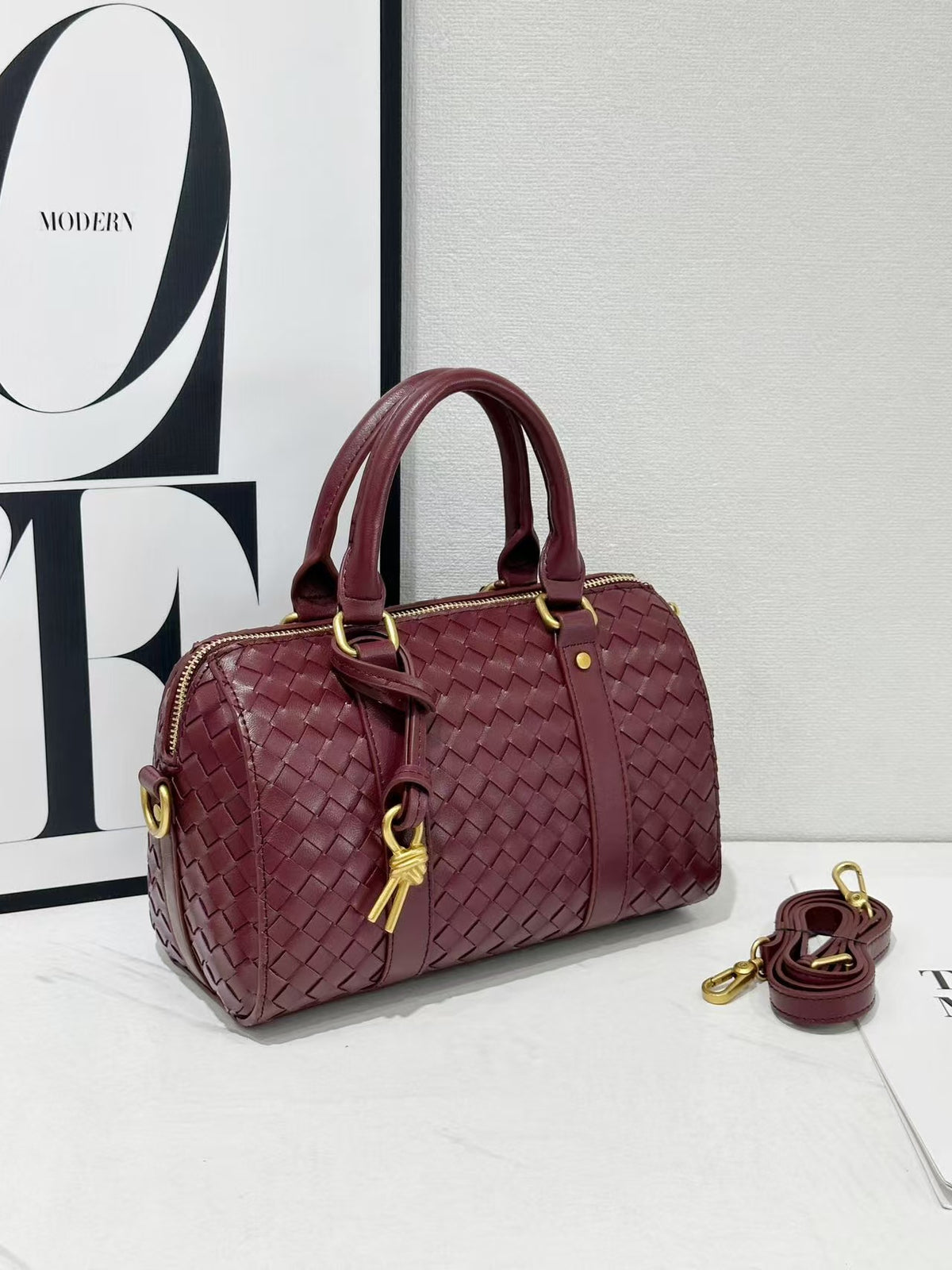 Versatile Women's Large Capacity Hand-woven Business Bags