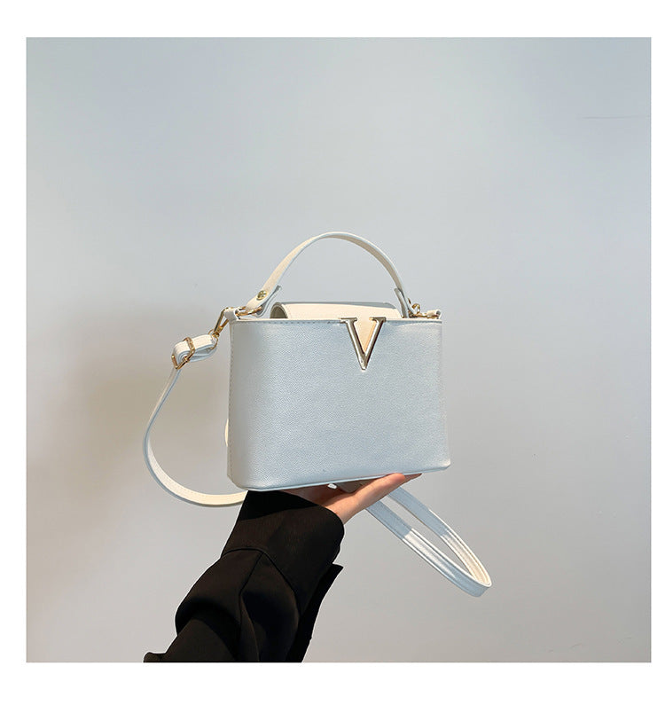 Women's Letter Decoration Portable Fashion Western Style One Women's Shoulder Bag