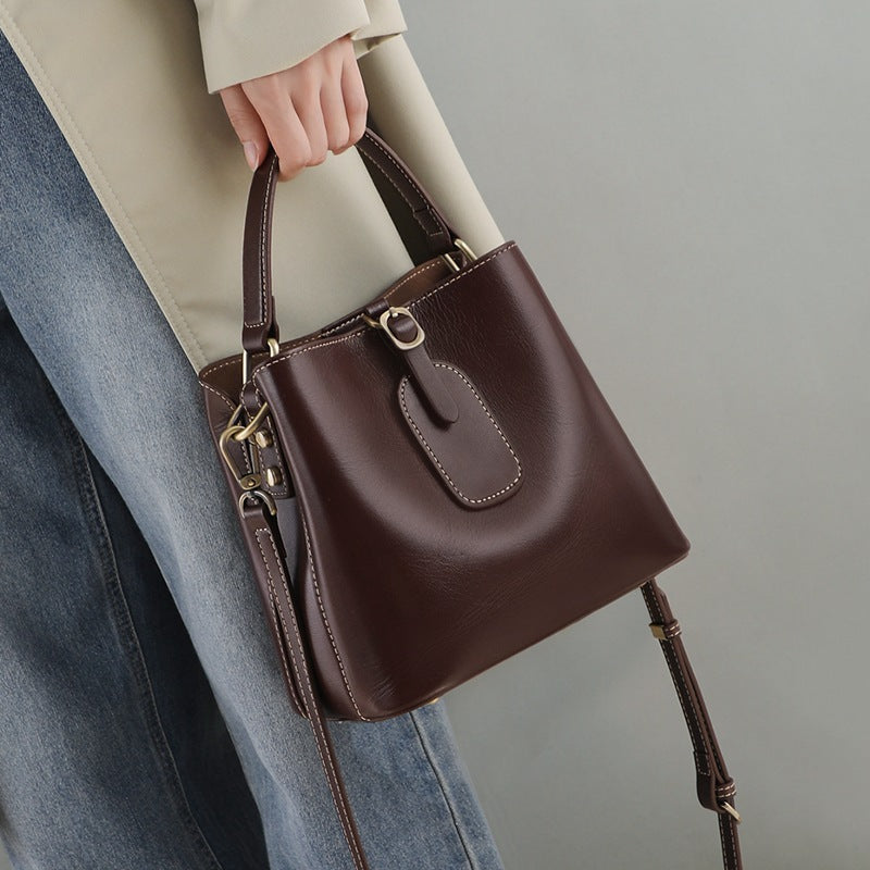 Women's Summer Genuine Leather Large Capacity Fashion Women's Messenger Bag