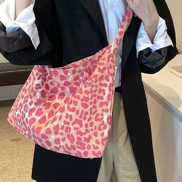 Raspberry Pink Leopard Print Canvas Cloth Women's Shoulder Bag