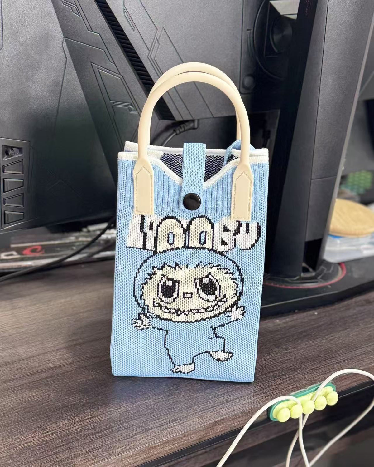 Mobile Versatile Personality Cartoon Cute Lady Hand Bags