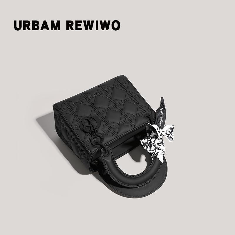 Women's Good-looking Frosted Embroidery Thread Diana Fashion Handbags