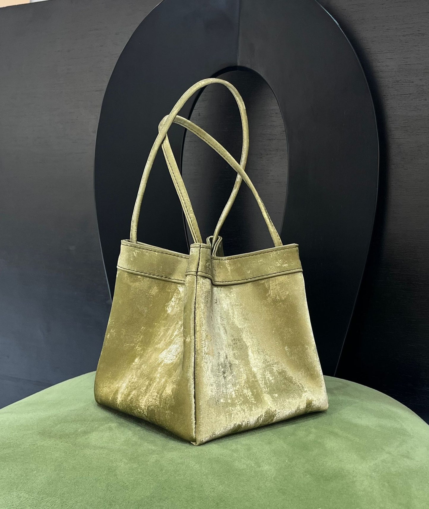 Women's Genuine Leather Wings Style Vegetable Handbags