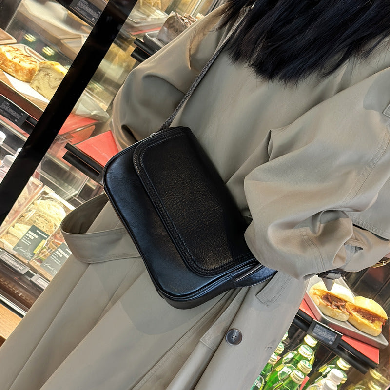 Women's Cowhide Advanced Texture Trendy Leather Packet Shoulder Bags