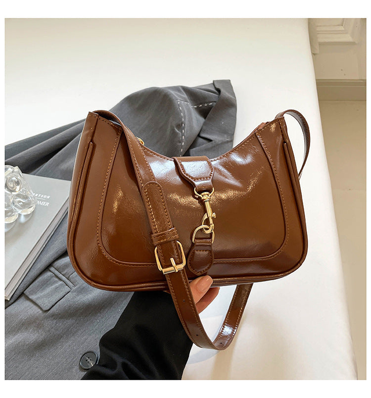 Women's Underarm French Design Glossy Summer Fashion Fashionable Stylish Texture Western Women's Shoulder Bag