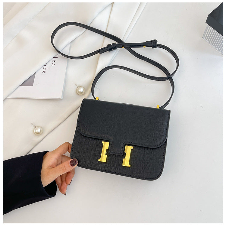 Summer Mini Constance Chain Pig Nose Bags