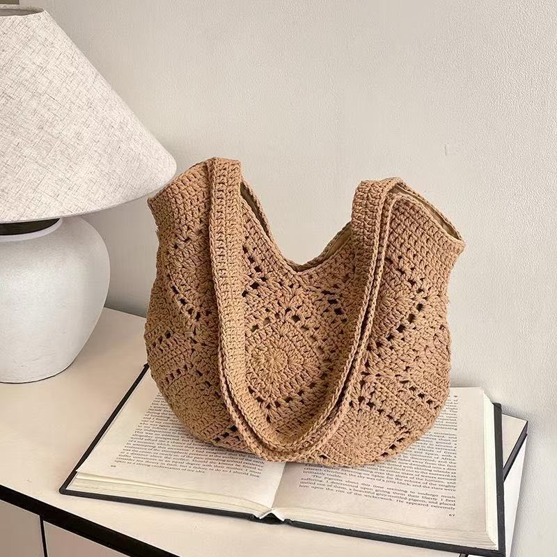 Women's High-grade Hand-woven Leisure Underarm Seaside Vacation Bags