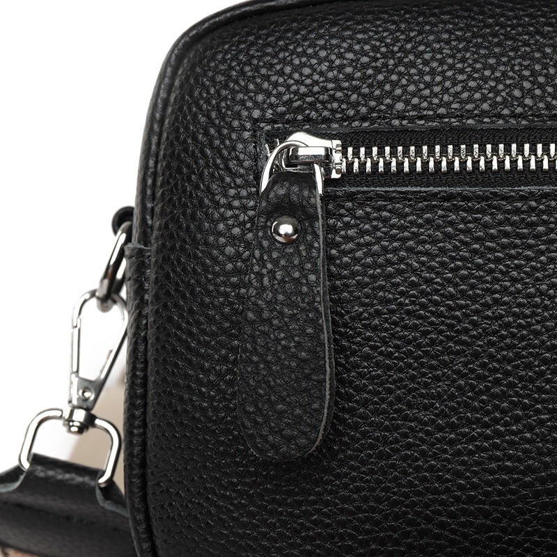 Women's First Layer Cowhide Vintage Embroidery Thread V Grid Crossbody Bags