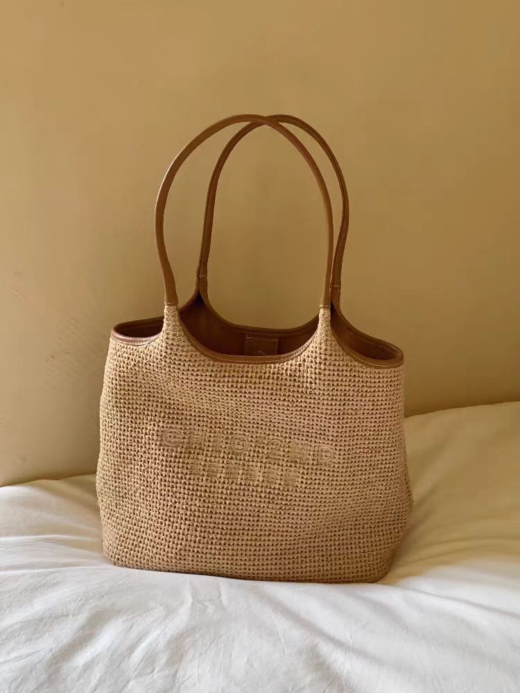 South Wind Rhine Spring Break Female Tote Bags